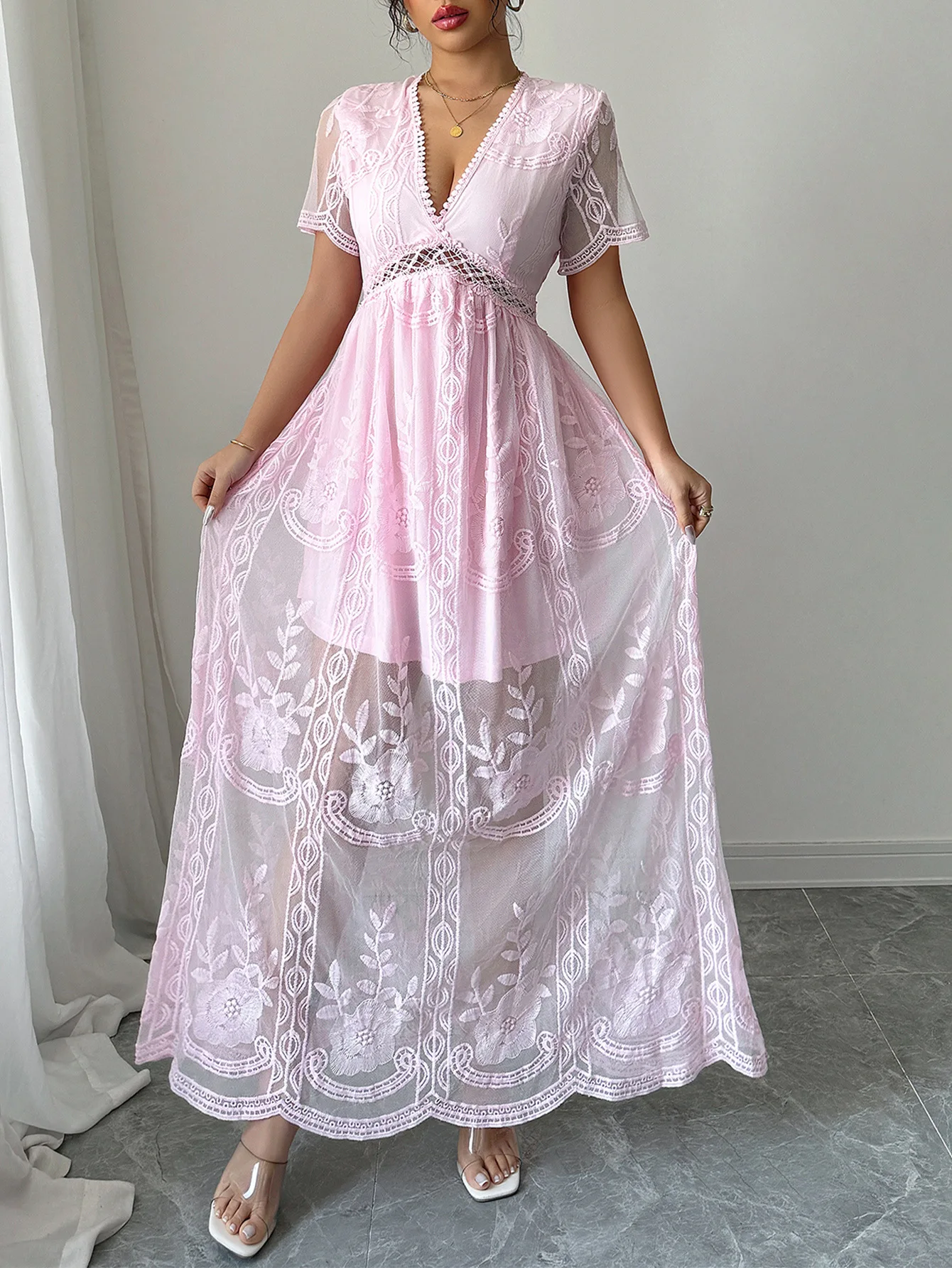 

Women's Elegant Lace V-Neck Dress High Waist Hollowed Evening Party Gowns Maxi A-Line Dresses