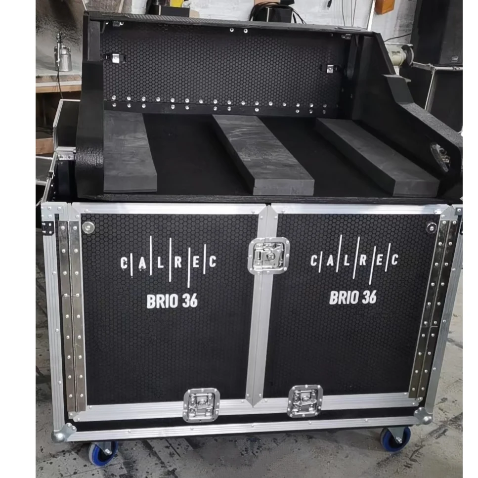 

Brio 36 mixing console aviation box hydraulic chassis cabinet thickened rainproof and anti-collision freight one-piece case