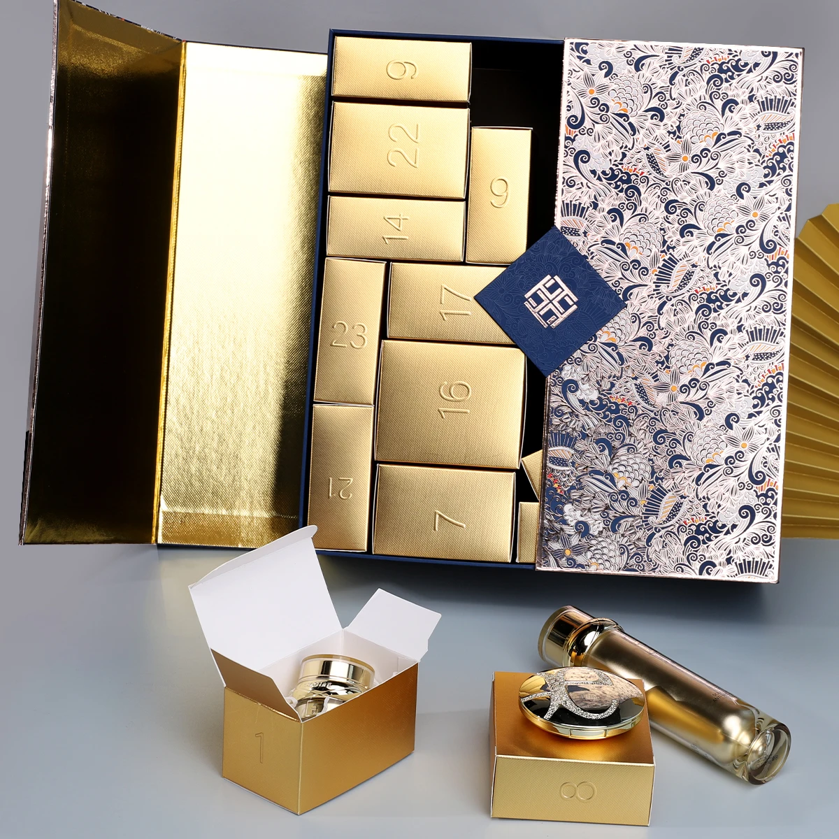 High-end Custom logo Advent Calendar Paper Gift Boxes Double Doors Packaging Box Cosmetic Sets Foldable Mystery Boxes