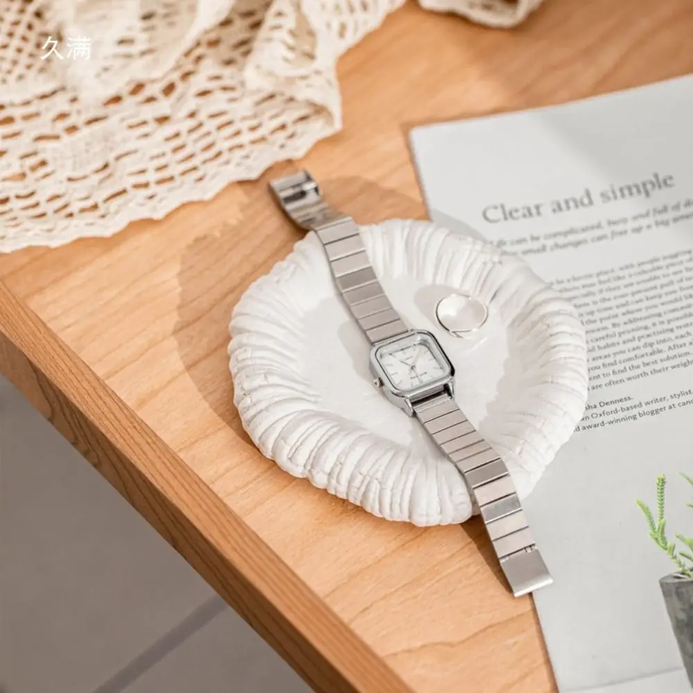 

Ceramic Jewelry Storage Tray Creative Portable Jewelry Display Rack Artistic Multi-Function Storage Plate Photography Props