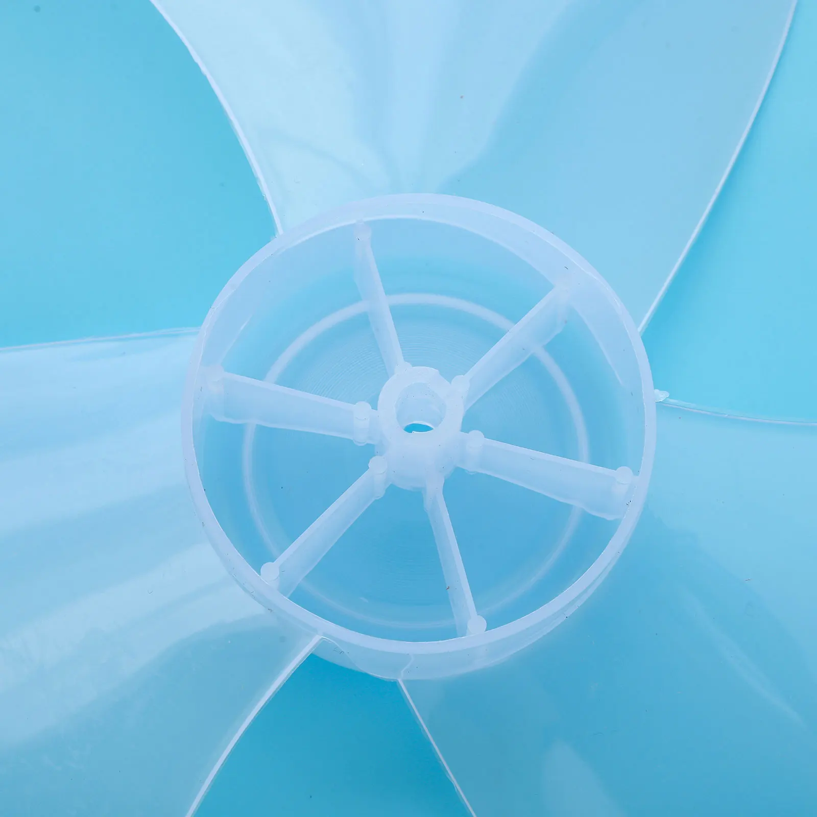 3 Leaves Plastic Fan Blades Thicken Fan Blades for 16 Inch Standing Pedestal Fan Table Fanner General Accessories