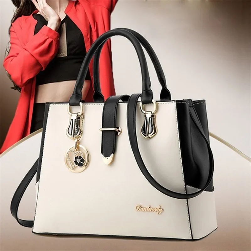 Pendant Women's Designer Shoulder Bag Handbag Fashion Hand Bags Purse Crossbody Shoulder Bag