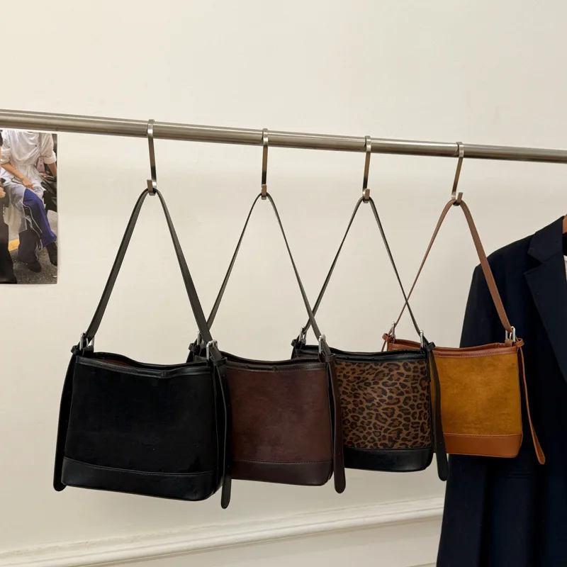 

2025 Leopard Print Bucket Bag, Suede Underarm Purse for Women, Vintage Crossbody Tote, Fashion Day-to-Night Bag, Textured Sling