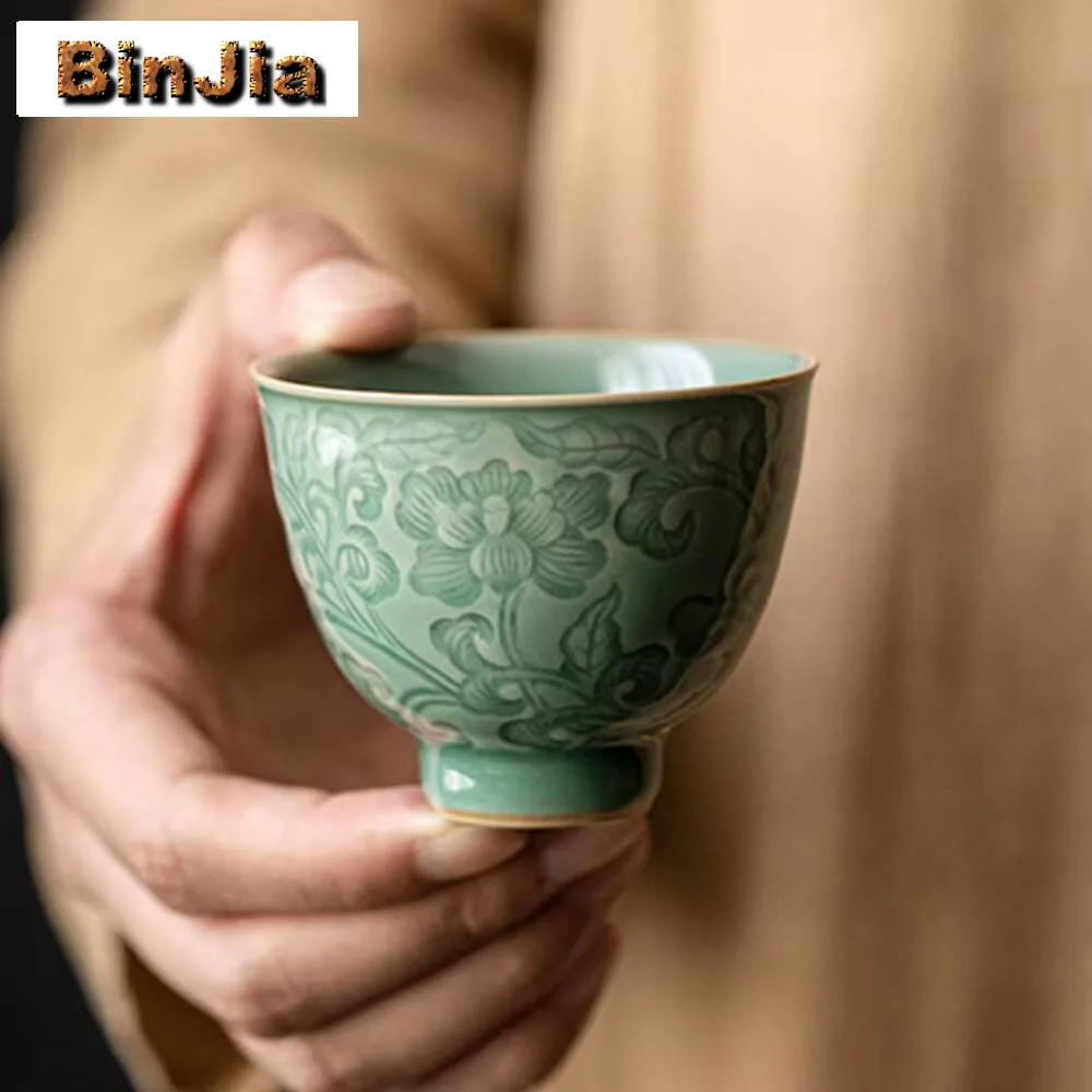 

2 шт./компл. Yue Kiln Celadon Чайная чашка ручной работы Рельефная резьба ветвей лотоса Msater Cup Медитация Чашань Кунг Фу Чайный набор 70 мл