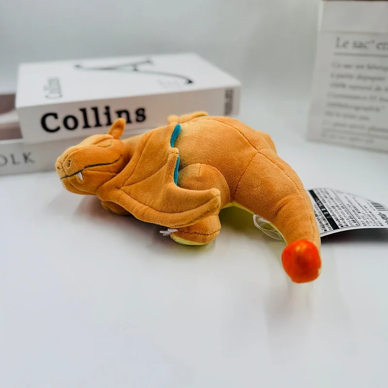 25 cm Pokemon Charizard Kawaii Knuffels Anime Cartoon Pokémon Plushie Slaap Kussen Pop Gevuld Cadeau voor Kinderen Verjaardag xmas