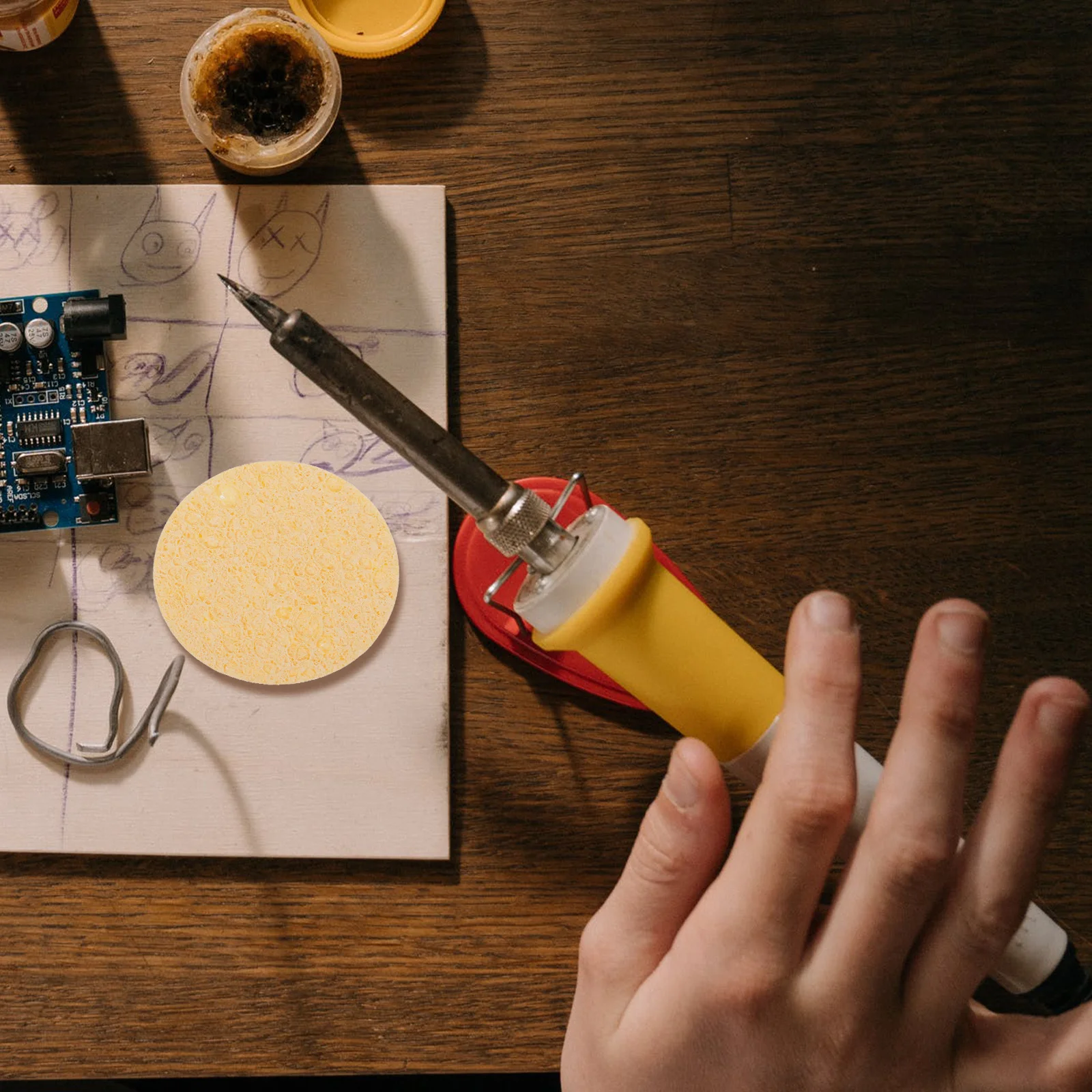 

10Pcs Soldering Tip Cleaner Heat-Resistant Soldering Sponge for Efficient Solder Tip Cleaning Iron Cleaner Solder Cleaning