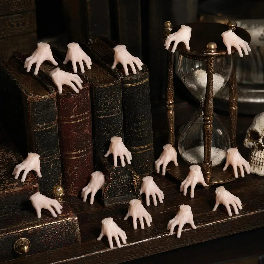 Mini Hand Ornaments Haunted House Props Halloween Mini Crawling Hand Ornaments Realistic Palm Decor Props Spooky Haunted House