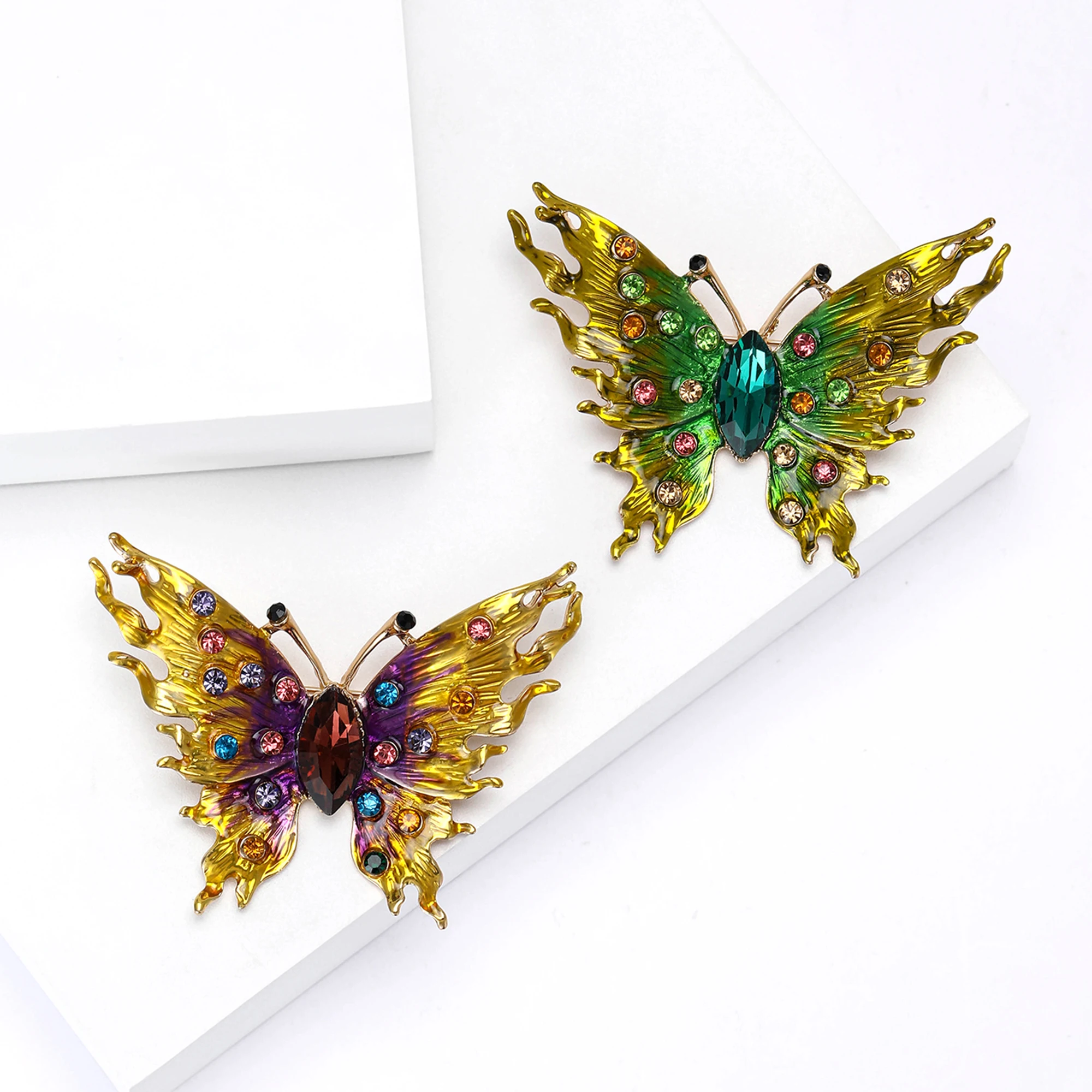 Enamel Flame Butterfly Brooches for Women Unisex Rhinestone Insect Pins Event Party Luxury Backpack Decoration Clothes Accessory