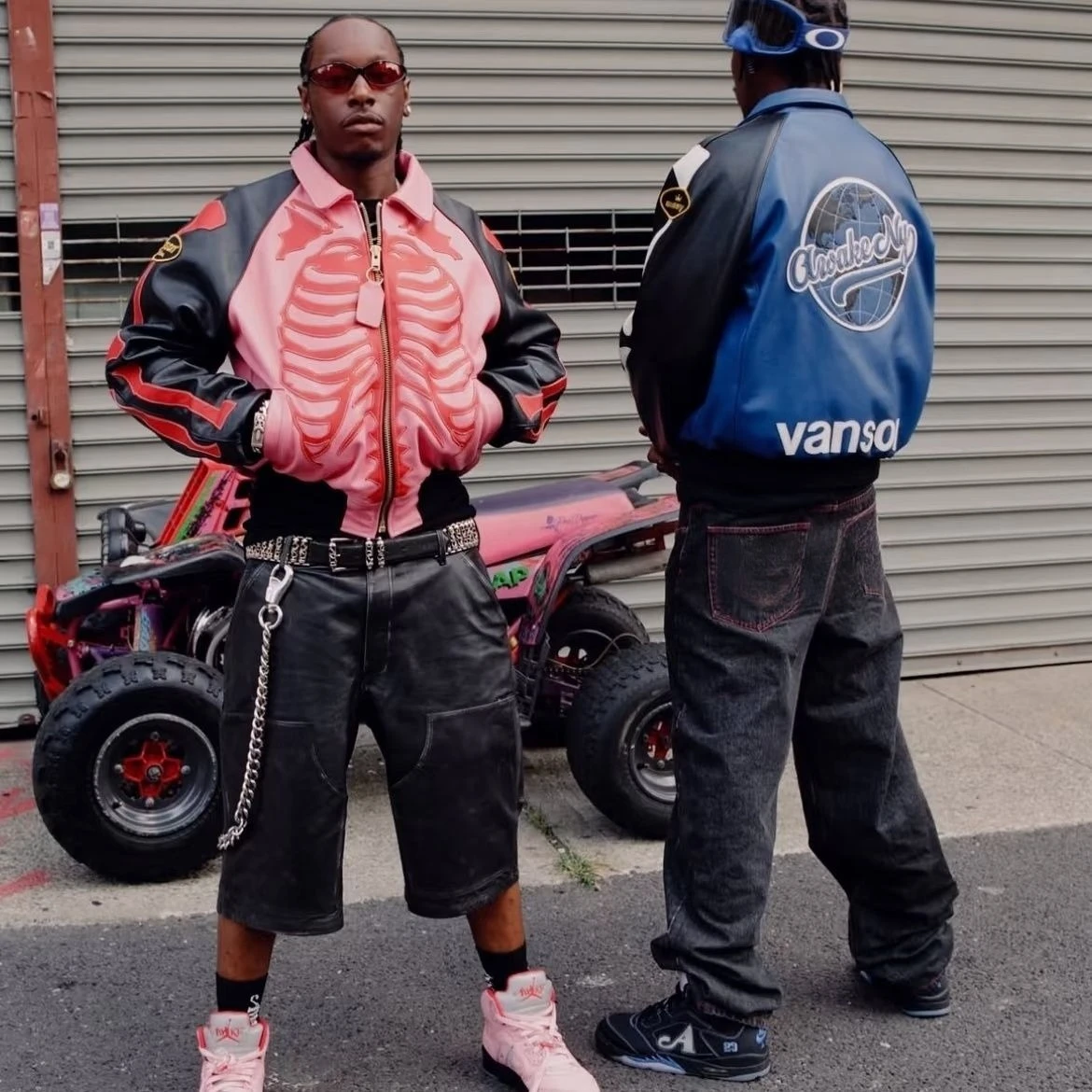 

Мотоциклетная кожаная куртка в американском стиле ретро, пальто с вышивкой для тяжелой промышленности, летная куртка с рисунком черепа и воротником-стойкой, новая уличная одежда