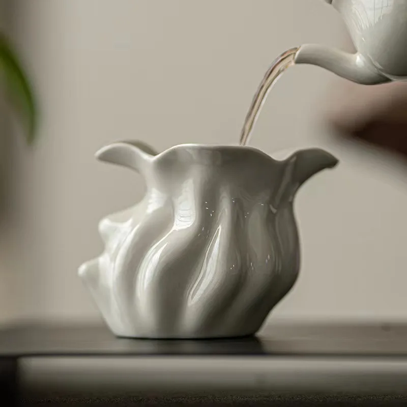 Grass and Wood Gray Lotus Fun Pitcher Ceramic Household Creative Tea Tea Pot Fair Mug Kung Fu Tea Utensils Tea Pitcher