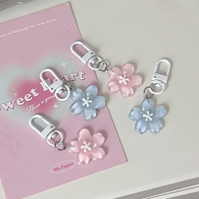 2pcs Sweet Pink Blue Jelly Sakura Key Chain DIY Flower Cute Keychains Pendant Student Girls Resin Bag Pendant Keyring Jewelry