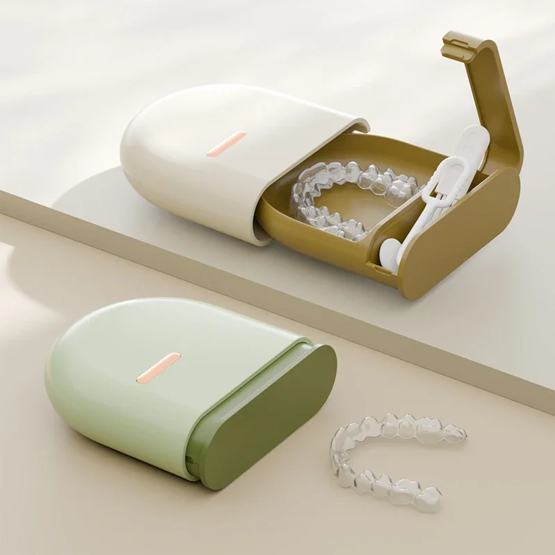 Portable Mouth Guard Box Retainer Case Oral Cleaning False Teeth Denture Storage Box Teeth Aligner Braces Box Orthod