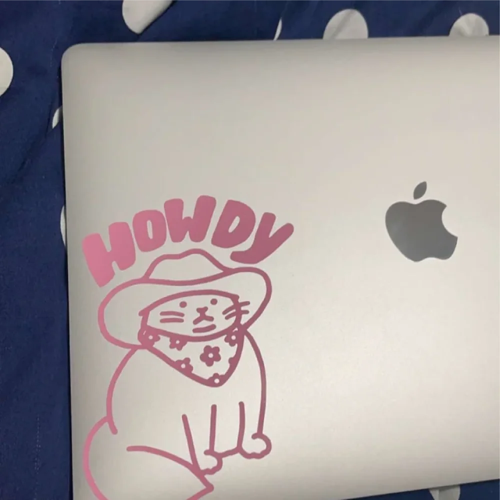 JDM Style Waving Cat Auto Sticker - Creative Howdy Kitten Vinyl Decal, Weatherproof Personality Graphic for Bumper, Helmet & Lap