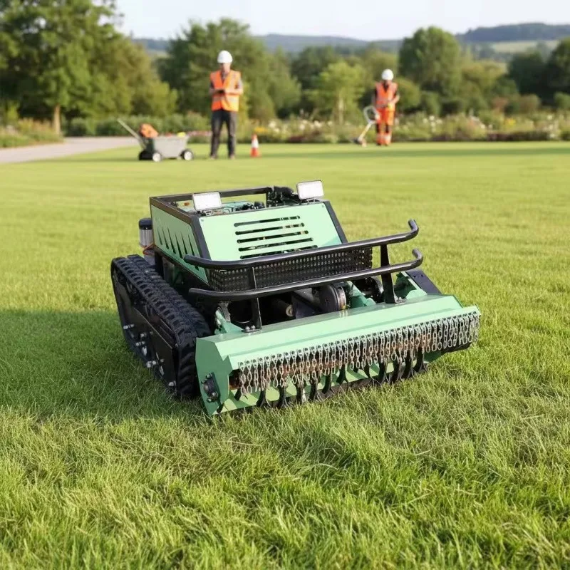 SDL292-130B Industrial  Crawler Self Propelled Lawn Mower 1300mm Cutting Width Remote Control Farm Orchard Slope Grass