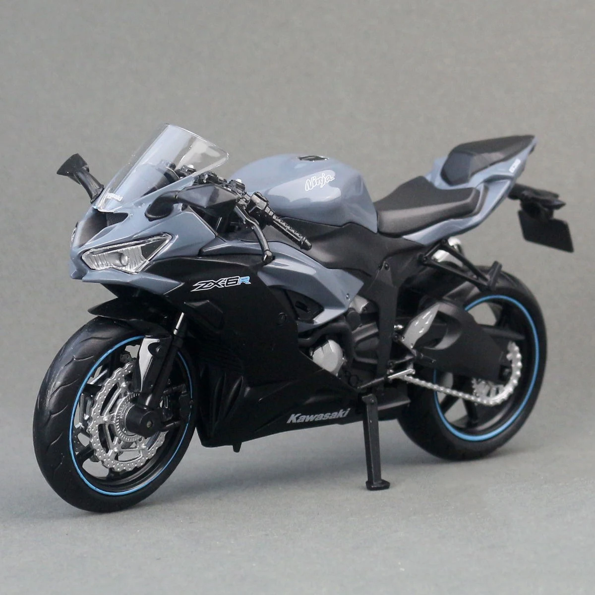 ち〜 ZX-6R 24～ Z-レーシングスクリーン ブラック プーチ | バイクカスタム