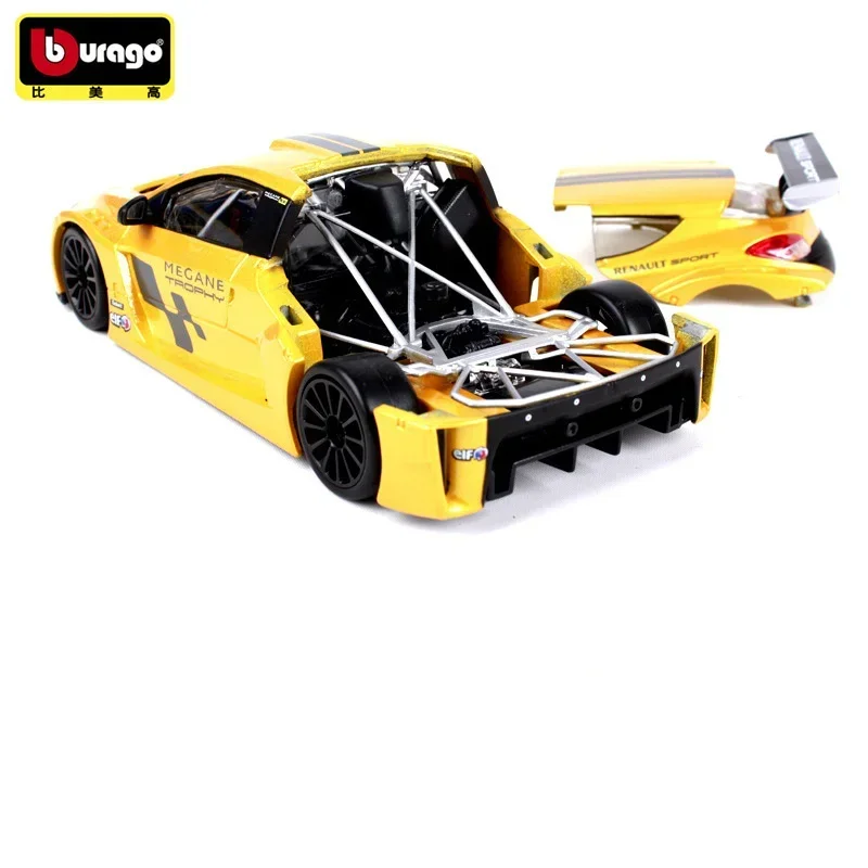 

Bburago 1:24 Renault Megane Alloy Sports Car Model Diecasts Metal Toy Racing Vehicles Car Model Simulation Collection Gifts