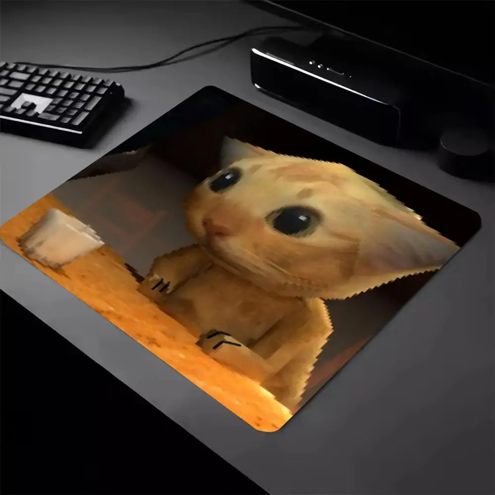 Cute Pixel Headphone Bee Cat Meme Cartoon Art Small Mouse Pad Speed Mousepad Premium E-Sports Gaming Desk Mat For Laptop