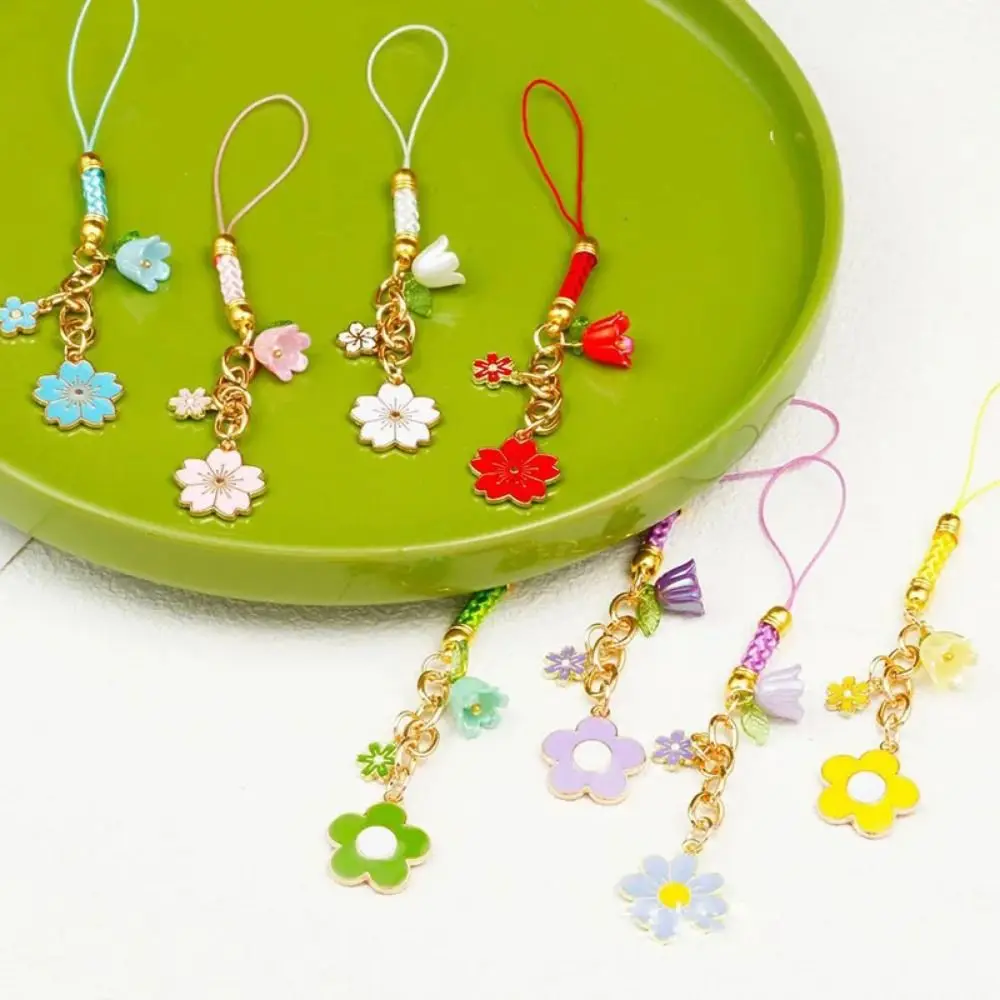 Cellphone Pendant Sakura Mobile Phone Case Keychain Flower Anti Loss Phone Strap Cute Short Style Flower Phone Lanyard Car Key