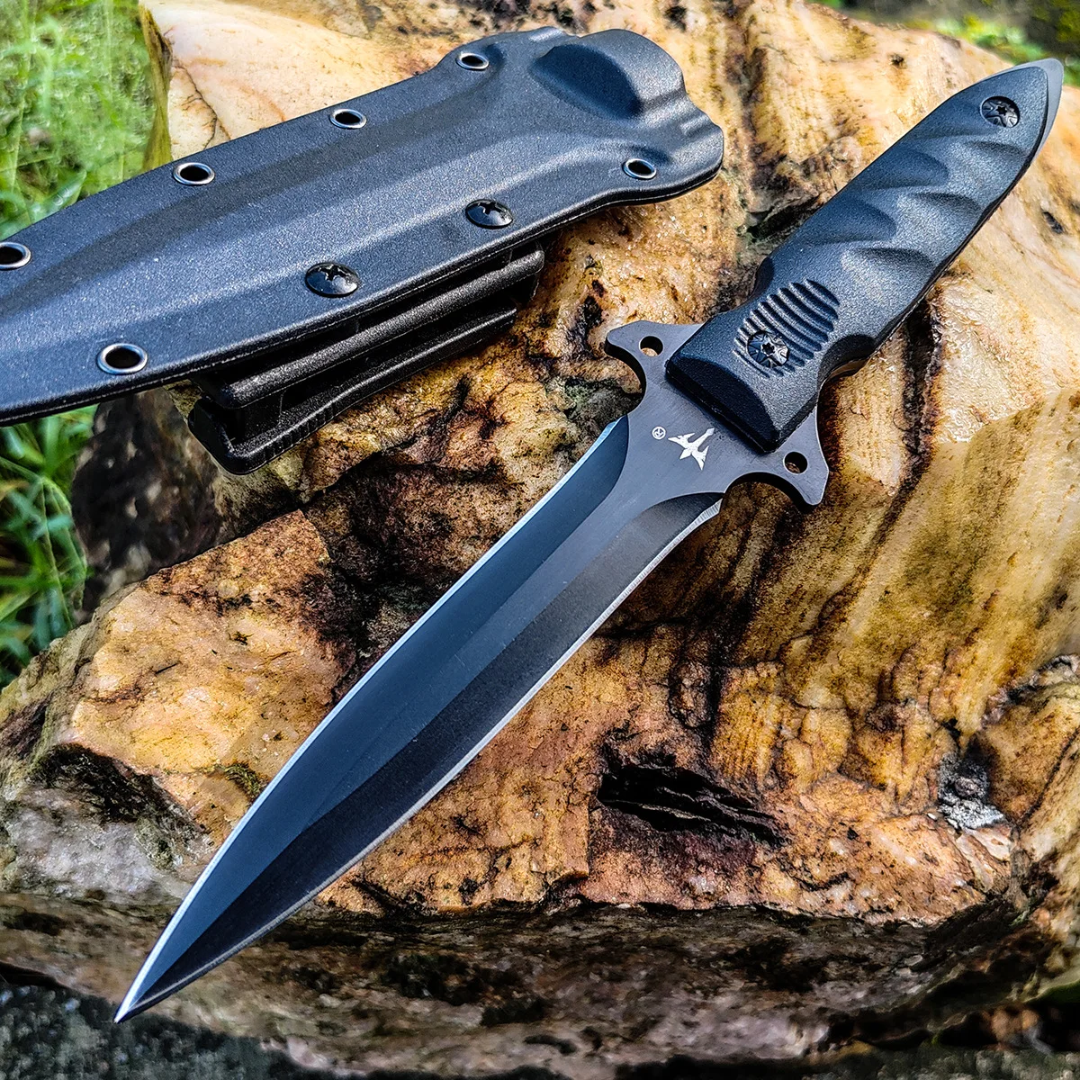 Outdoor Survival Straight Knife Camping High Hardness Portable Tools Self-Defense Tactics Wilderness Multi-purpose Knives