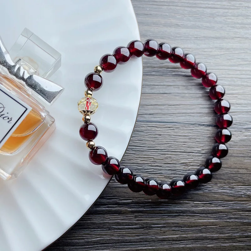 

New Arrival Single Circle Wine Pomegranate Stone Red Gemstone Bracelet Ethnic Style