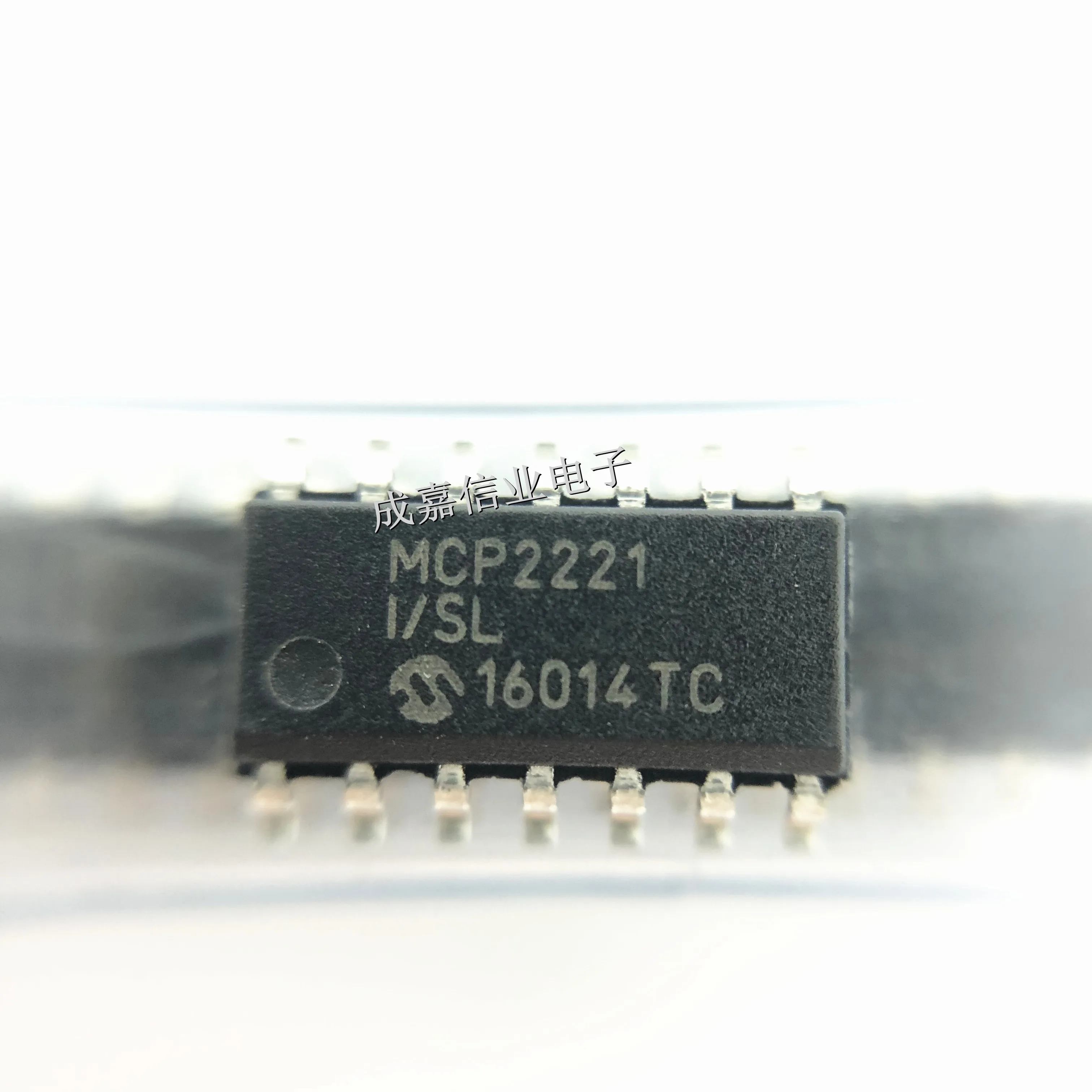 5pcs/Lot MCP2221-I/SL SOP-14 USB Interface IC USB to I2C Bridge Device Operating Temperature:- 40 C-+ 85 C