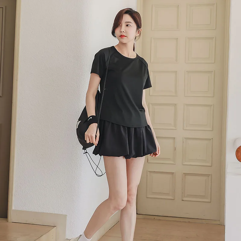 2026 New Women's Quick-Dry Loose Slim Sports Set Outdoor Running & Jump Rope Fitness Suit