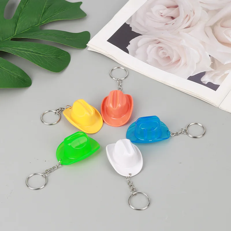 Mini Cowboy Hat Bottle Opener Keychain ABS Plastic Portable Beer Opener Key Ring Creative Cartoon Bag Pendant Favor Small Gift