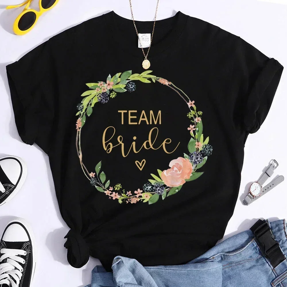 Floral Hoop Aesthetic Bridesmaid T Shirt Team Bride Top Tees Femme Wedding Shower T-Shirt Girl Bachelorette Hen Party T Shirts