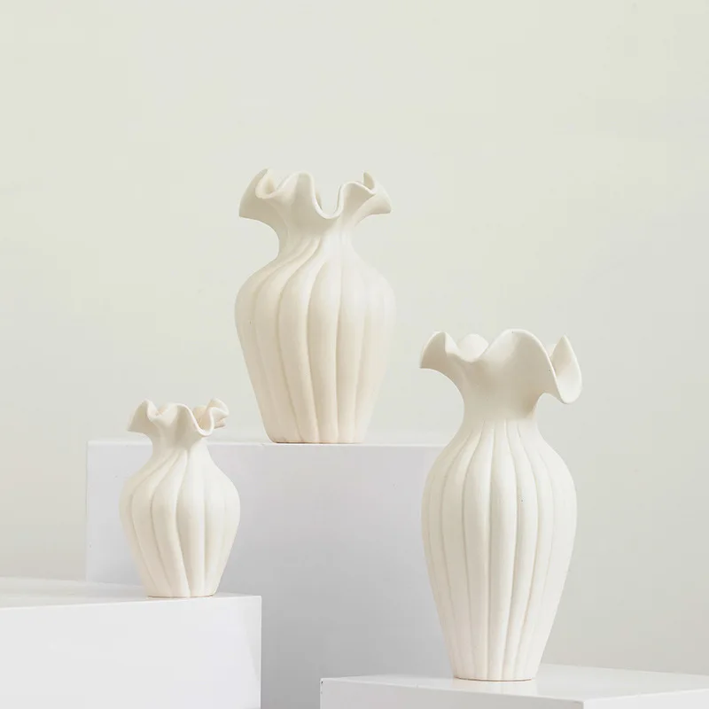 European Style Matte Glaze Eco-Friendly Ceramic Bouquet Petal Mouth Flower Vase High-End Ornaments Home Desktop Simple