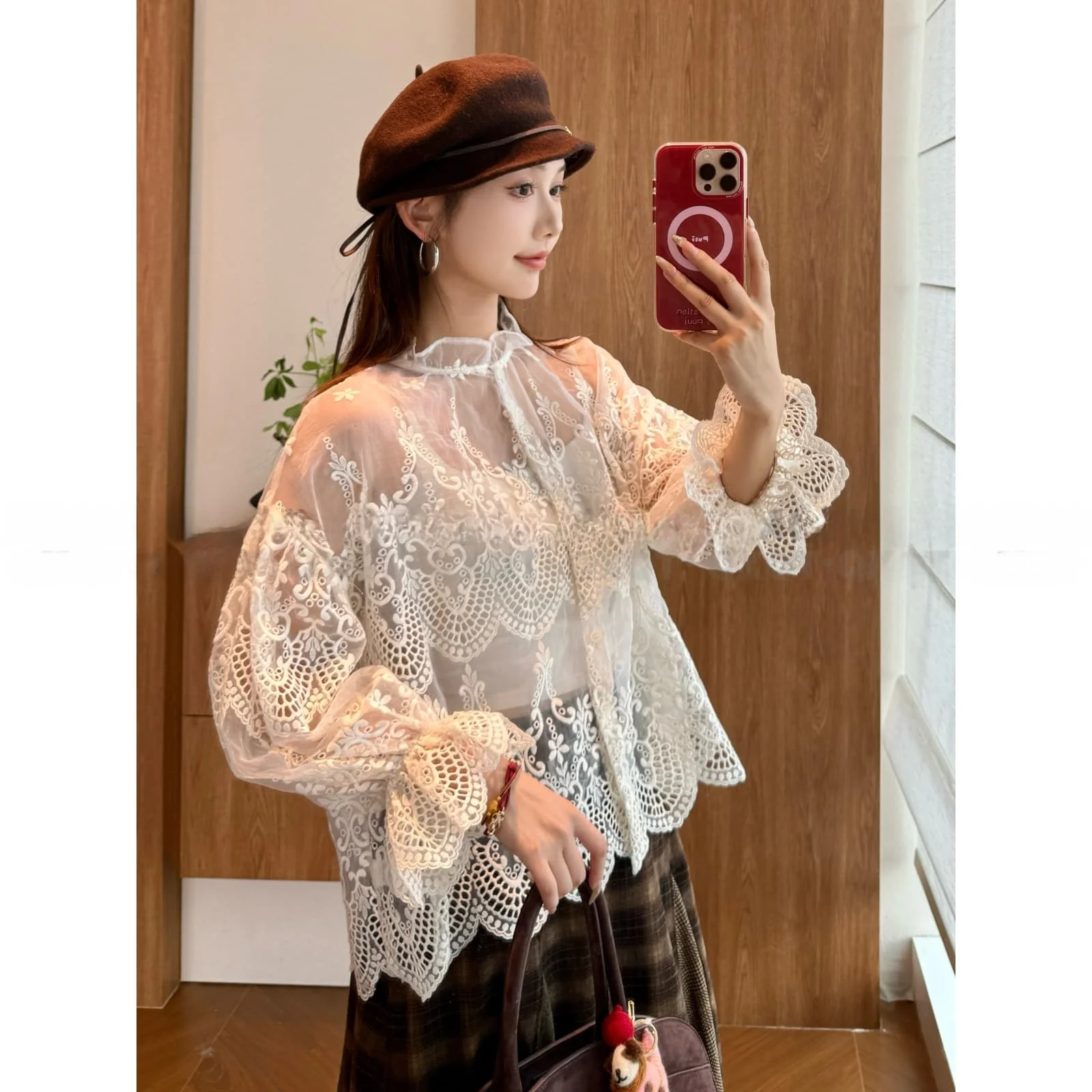 

Ele Cotton Long Sve Lace irt Hollow out Embroidery Design Gentle Flared Sves Women's Mid-Length Casual irt