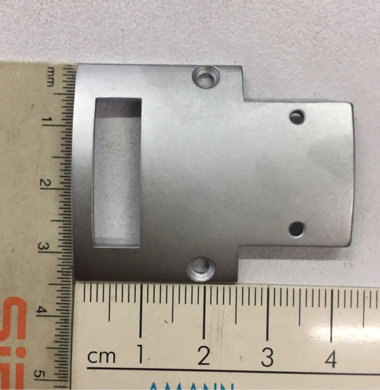 ماكينة خياطة صناعية أصلية Tw3-s335 لوحة إبرة Lsc-8b 17221 لوحة حديد #1