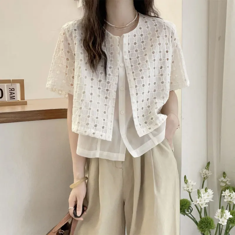 Female Clothing Fashion Hollow Out Blouse Summer Fake Two Pieces Spliced Korean Short Sleeve Loose Casual Single-breasted Shirt