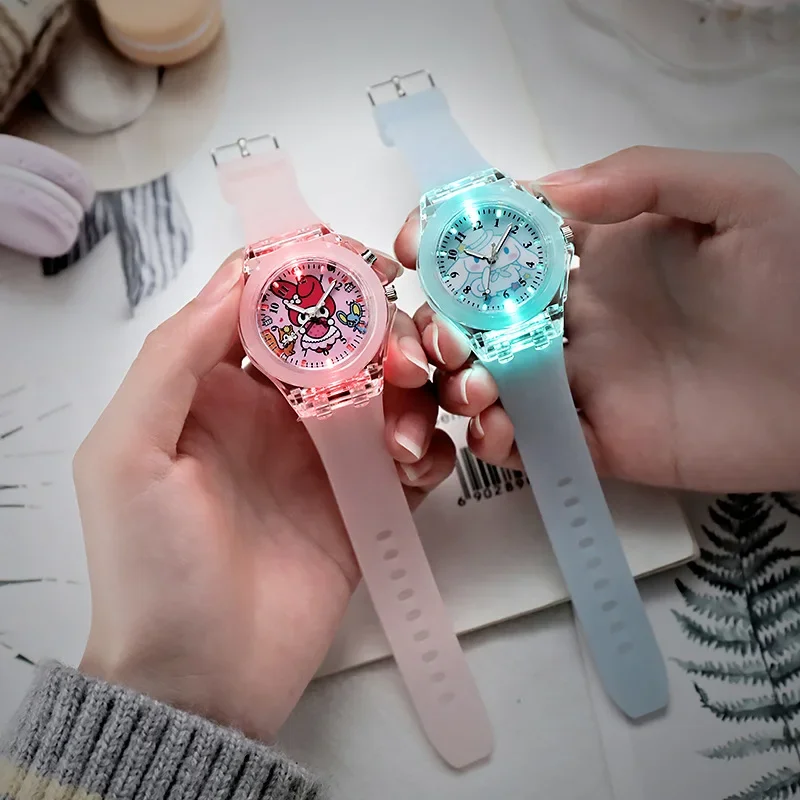 Hot Selling Sanrio Horloge Student Kinderen Cartoon Siliconen Led Horloge Meisjes Lichtgevend Lichtgevend Horloge Creatief Verjaardagscadeau