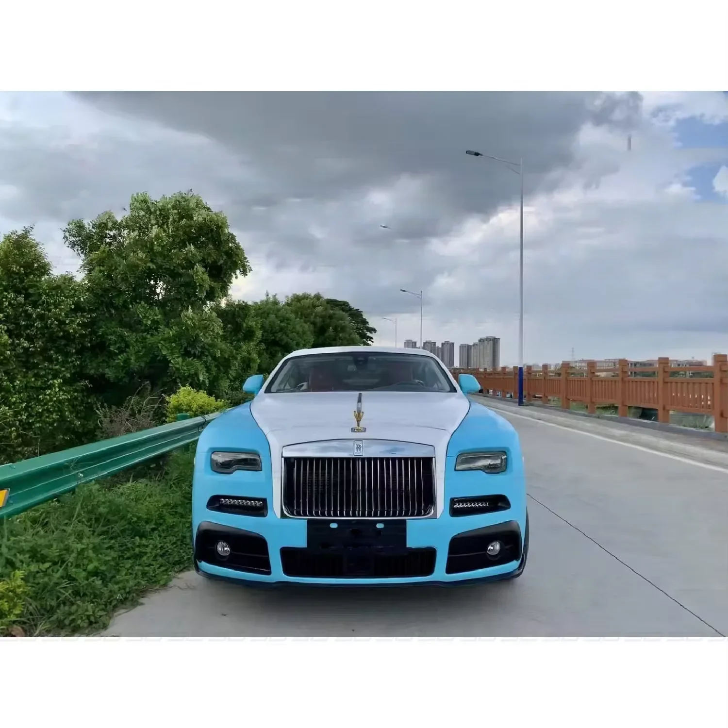 مجموعة كاملة من ألياف الكربون الجافة ذات جودة عالية وأفضل الأسعار من M Style لـ Rolls Royce Wraith
