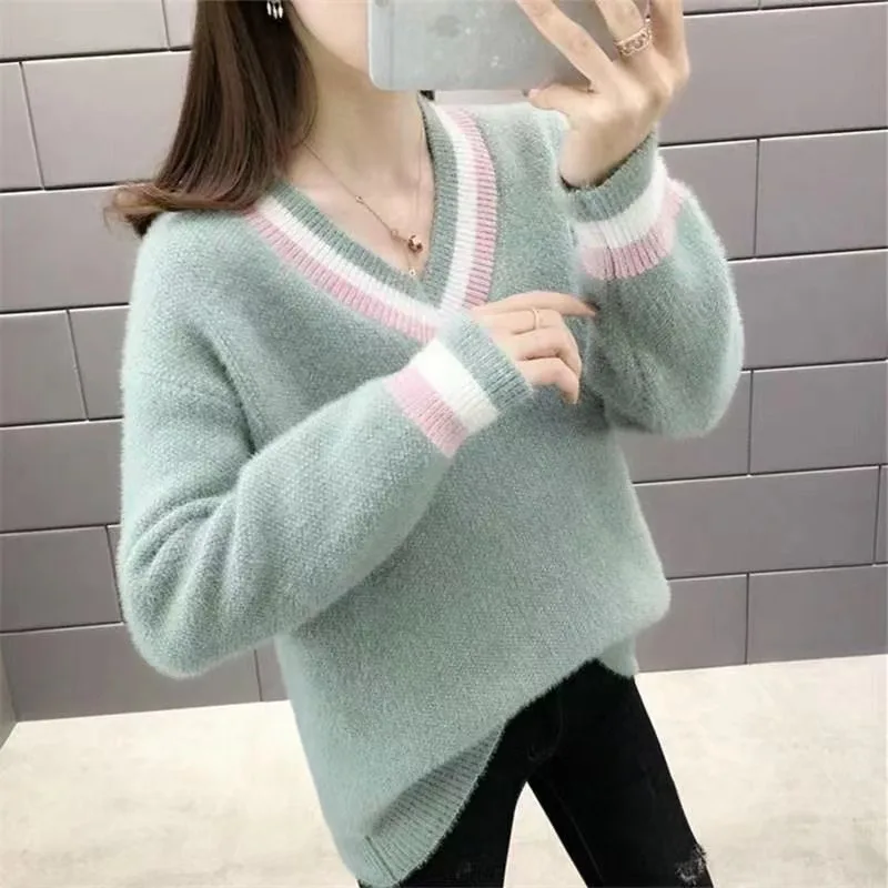 Imitation Mink Fur Women's Pullover Student 2024 Autumn Winter New Item With Thick Velvet And Loose V-Neck Knitted Base Sweater