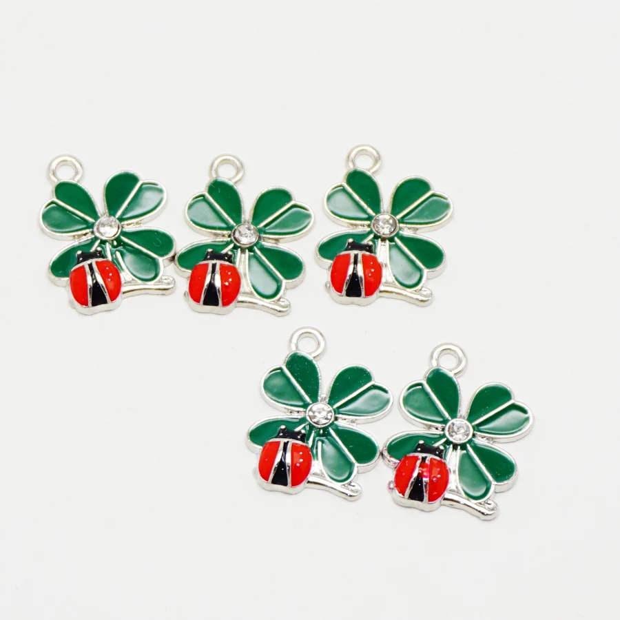 20pcs Green And Red Color Clover Ladybug Flower Enamel Pendant Charm Jewelry Finding Necklace Phone Accessories 37058