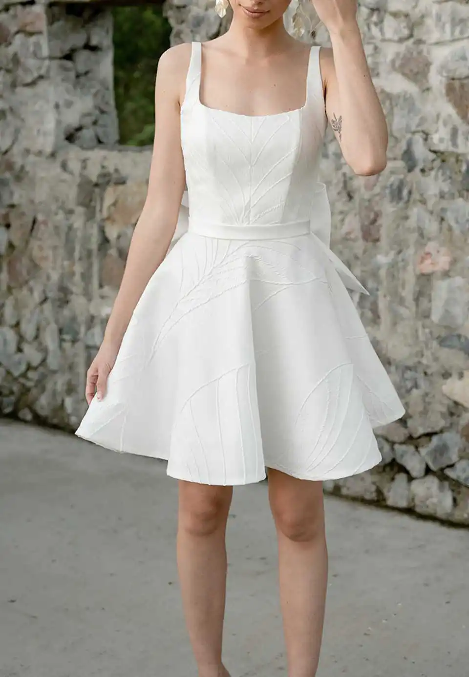 

Classic A-Line Wedding Dresses With Spaghetti Starp Mini Brush Train Princess Dress Plus Size Formal Occasion Custom Made