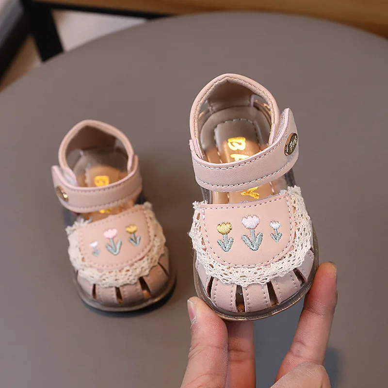 Small Flowers Baby Toddler Girl Sandals 2024 Summer Kids Beach Shoes Little Girls Close-toed Sandals Beige, Pink