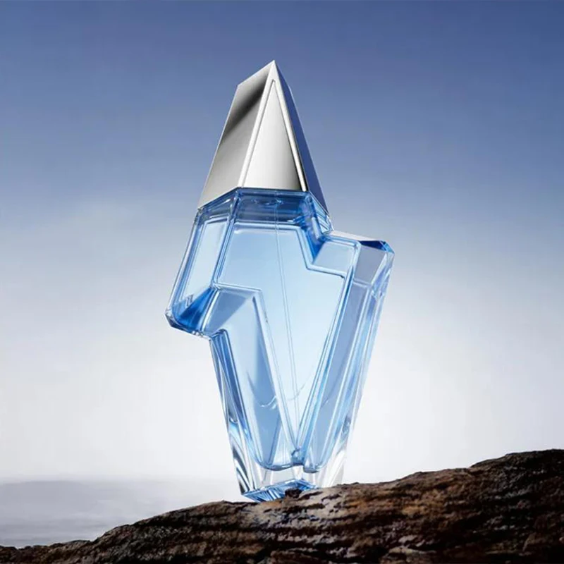 

Brand Lightning Unisex Fragrance Fresh Specially Blended Rose Woody Floral Eau de Toilette Lasting Alluring Fragrance Spray 80ml