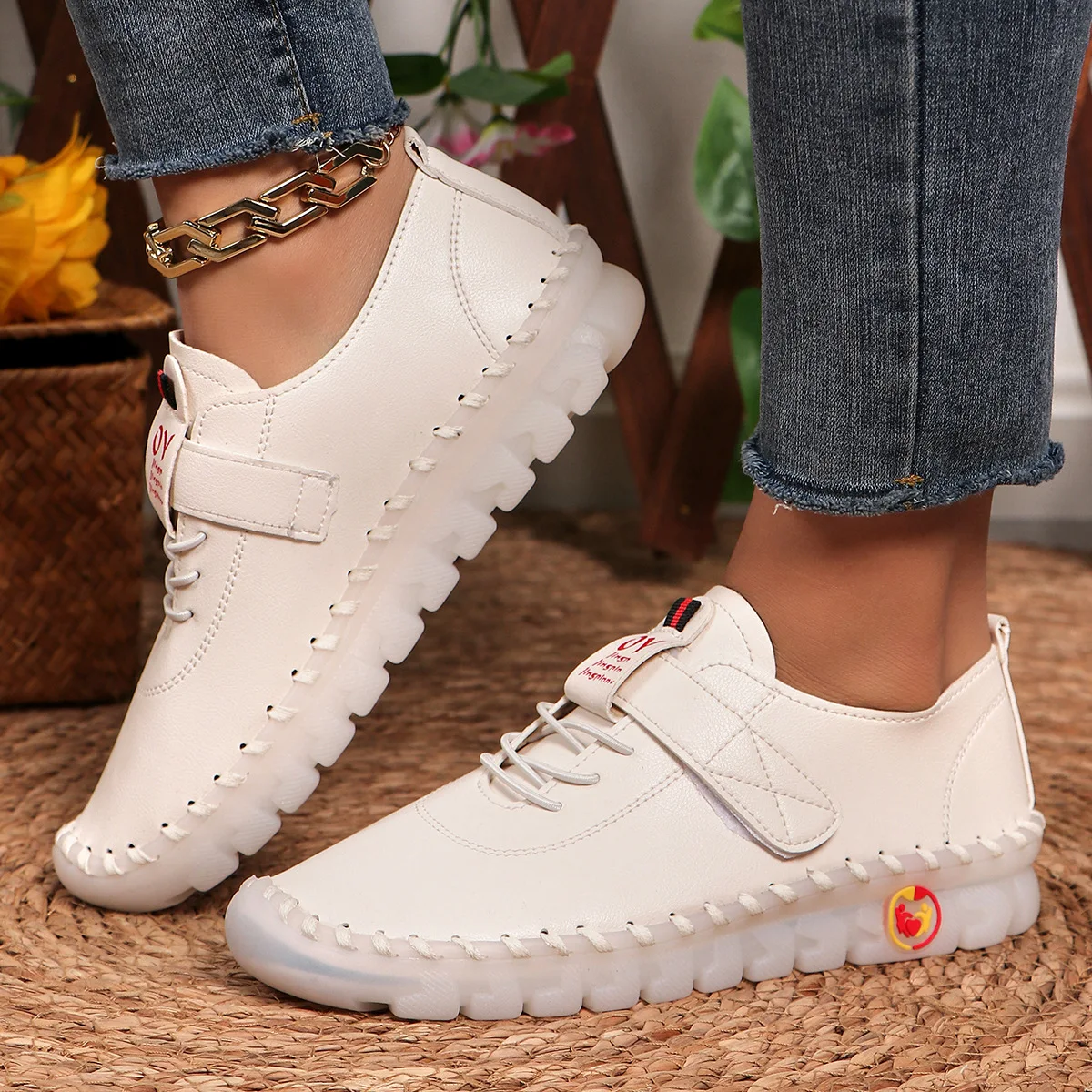 Women Orthopedic Fashion HandSewing Loafer Round Toe Non-Slip Mom Leisure Walk Shoes Big Size 43 44 Handmade Faux Leather Flats