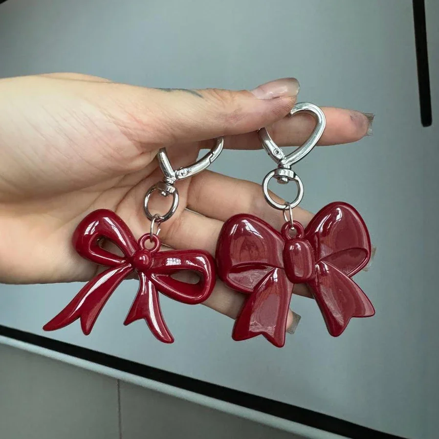 달콤한 멋진 아크릴 레드 하트 나비 매듭 키체인, 다목적 전화 펜던트 가방, 매력 패션 배낭 걸이식 장식 액세서리