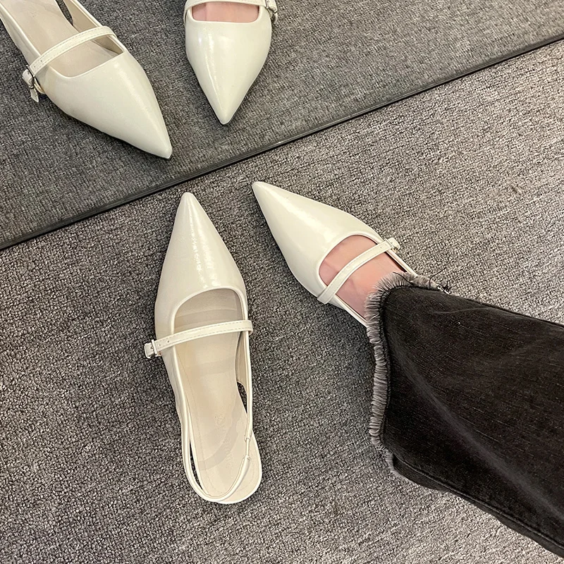 New Spring Women's French-Style Closed-Toe Sandals Luxurious Slip-On Designer Shoes Fashionable and Elegant Party Flat Sandals
