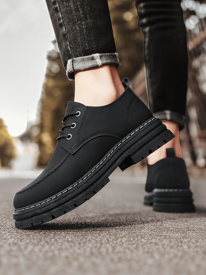 Casual Men's Work Shoes 2026 New Autumn Black Thick Bottom Low Help  Trendy Shoes Comfortable All-Match Big Head Leather