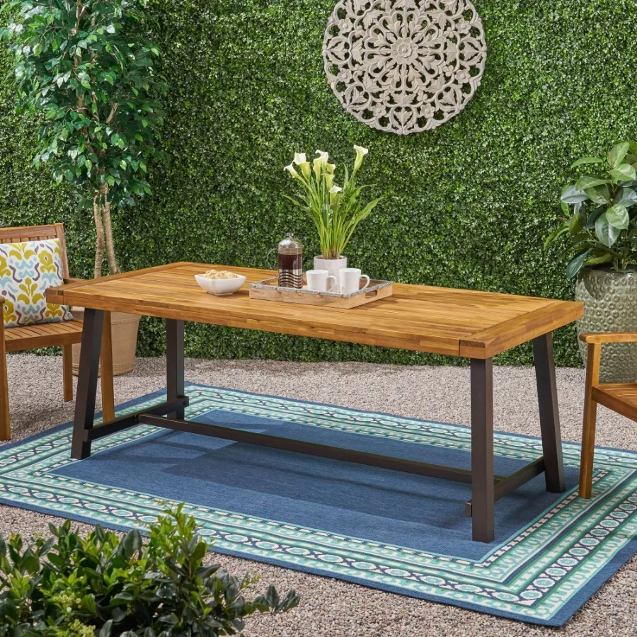 

Outdoor Dining Table