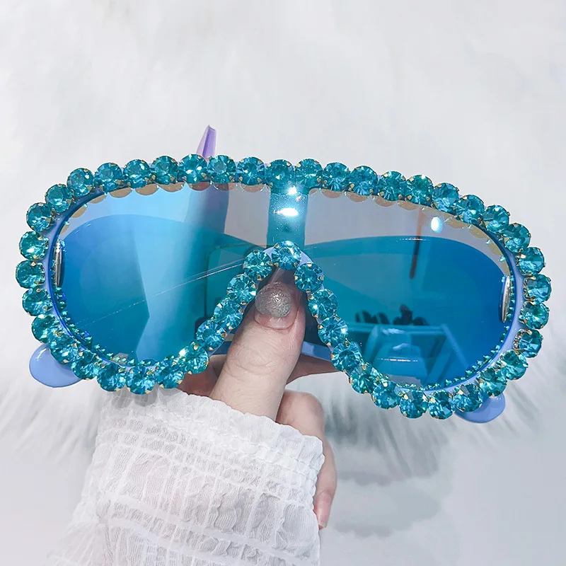 Oversized Punk One-piece Goggle Sunglasses Women Diamond-studded Sun Glasses For Men Female Large Frame Shades Diamond Eyewear