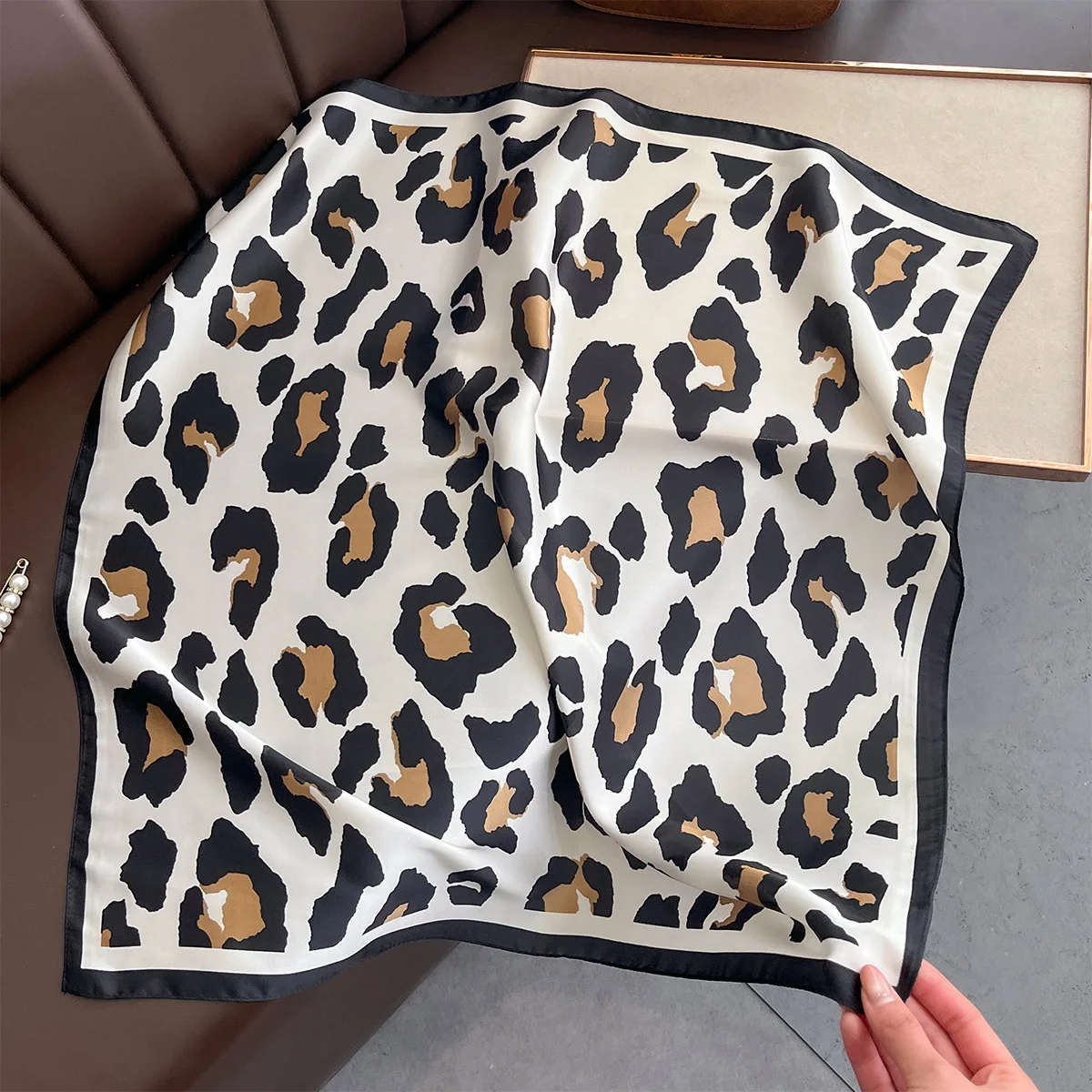 Luxury Women Leopard Print Square Hijab Scarf Imitation Silk Green Small Neck Scarf Stylish Casual Headscarf