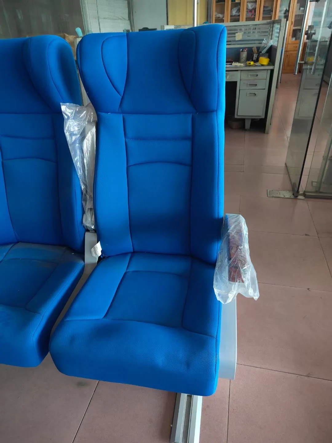 マリンラグジュアリー調整可能快適アームレスト付きマリンフェリー乗客席旅客船シート