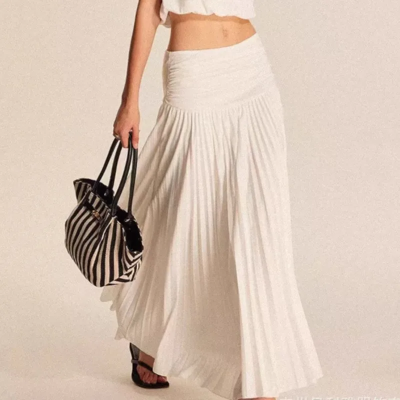 2026 New Summer Women Skirt Solid Color Folded Elegant Fashionable Comfortable Simple Loose Versatile Seaside Beach Style Skirt