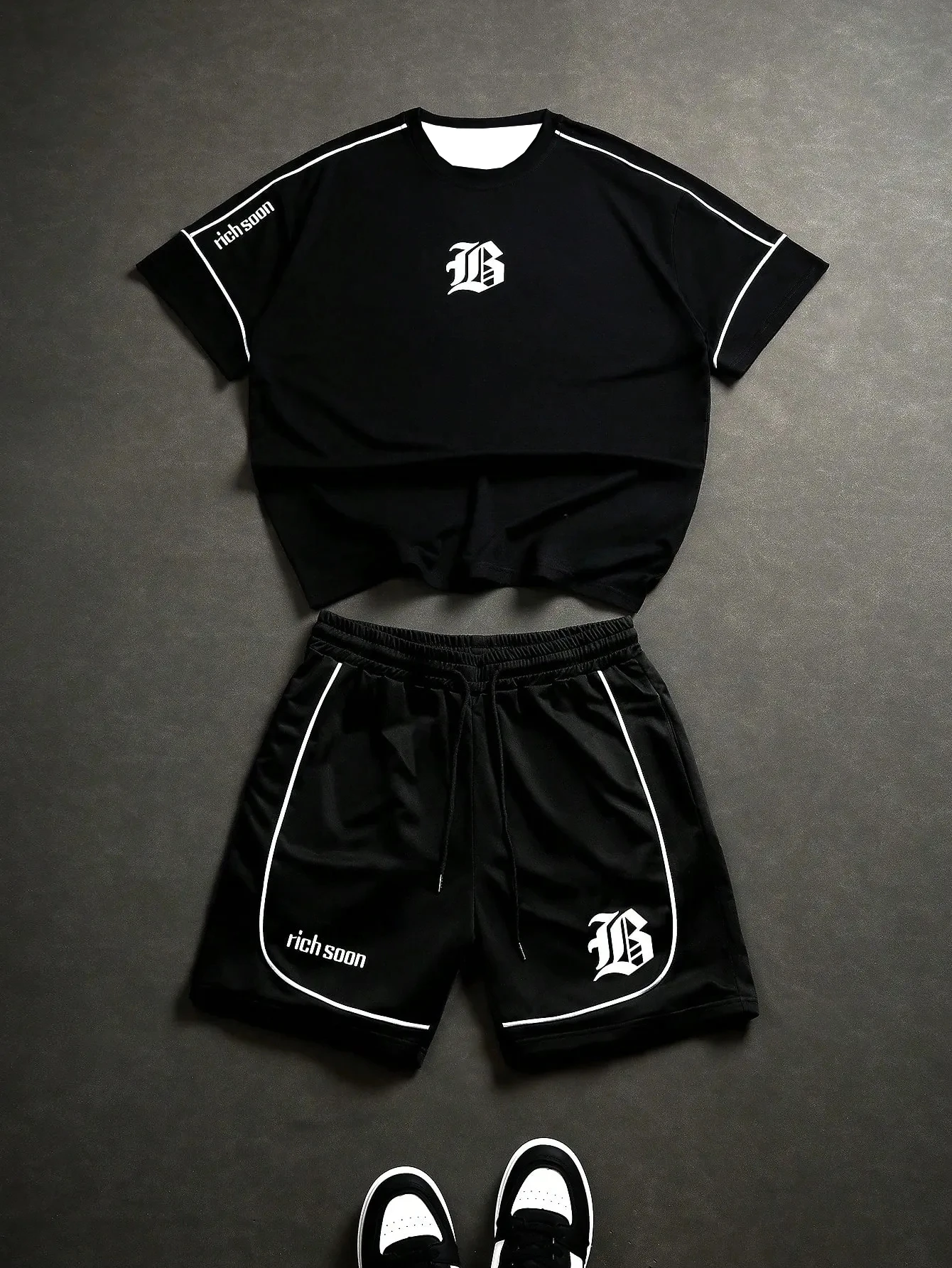 

Men Letter Printed Short Sleeve Casual T-Shirt Drawstring Waist Shorts Set Men Two Pieces Tee Short Sets Comfortable Clothing