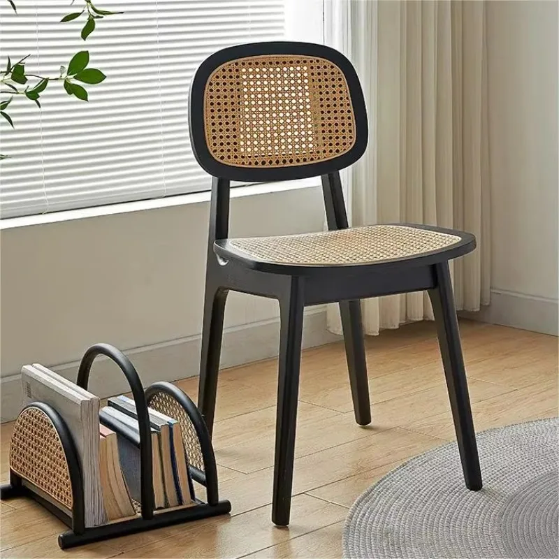 Rattan Accent Chair Durable Indoor-Outdoor Rattan Chair for Patio Use W 48cm Coffee Table Companion Stool Boho-Chic Rattan Chair